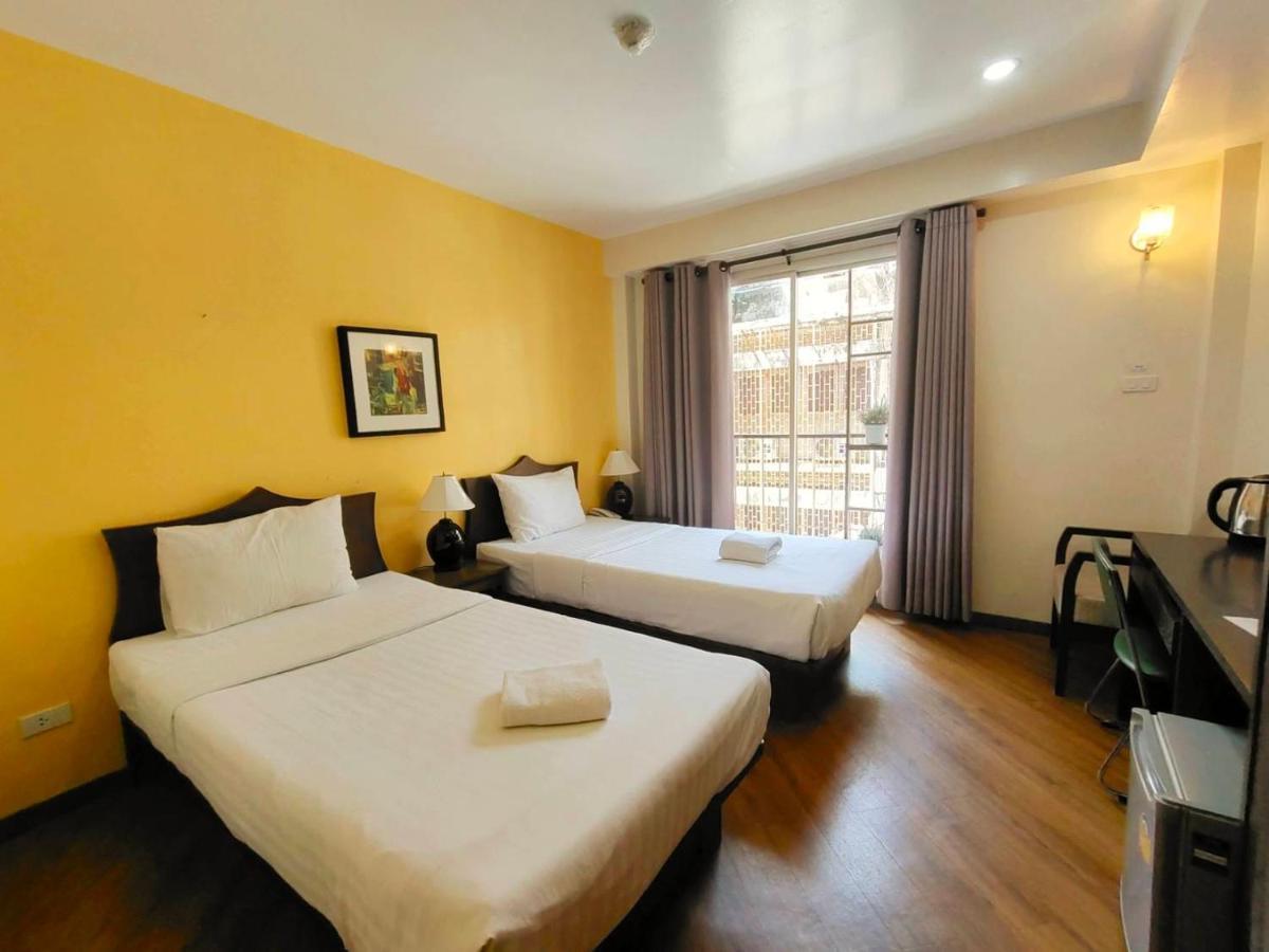Vinary Hotel Sukhumvit Bangkok Eksteriør bilde