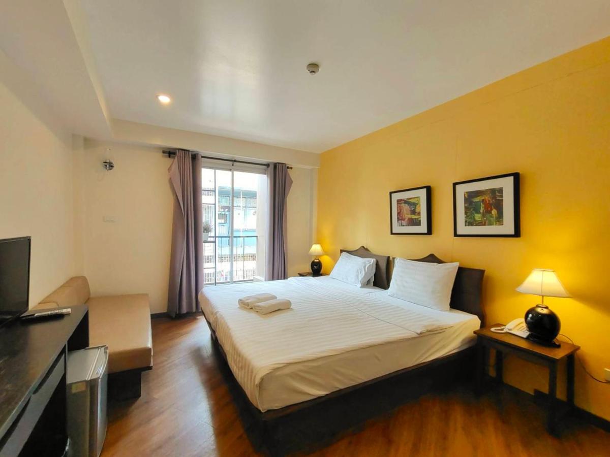 Vinary Hotel Sukhumvit Bangkok Eksteriør bilde