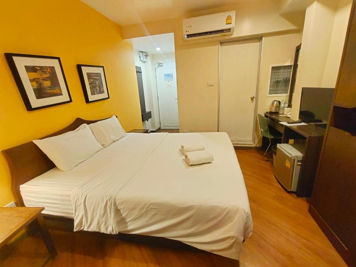 Vinary Hotel Sukhumvit Bangkok Eksteriør bilde