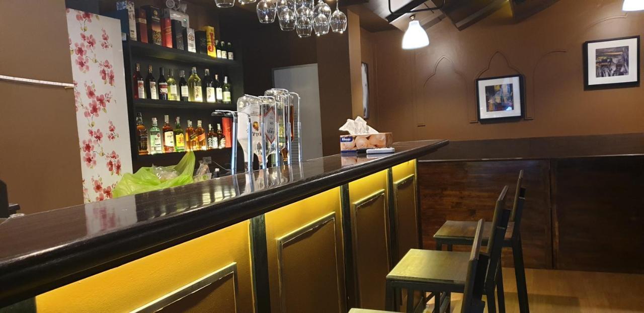 Vinary Hotel Sukhumvit Bangkok Eksteriør bilde