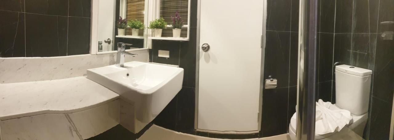 Vinary Hotel Sukhumvit Bangkok Eksteriør bilde
